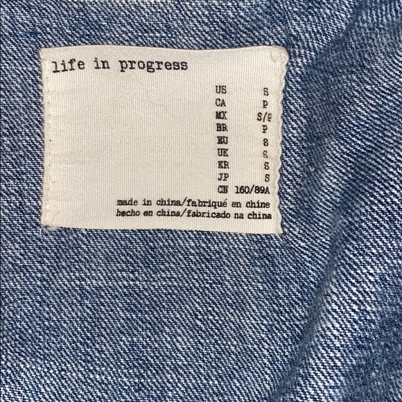 Oversized hooded Jean Jacket - Picture 7 of 7